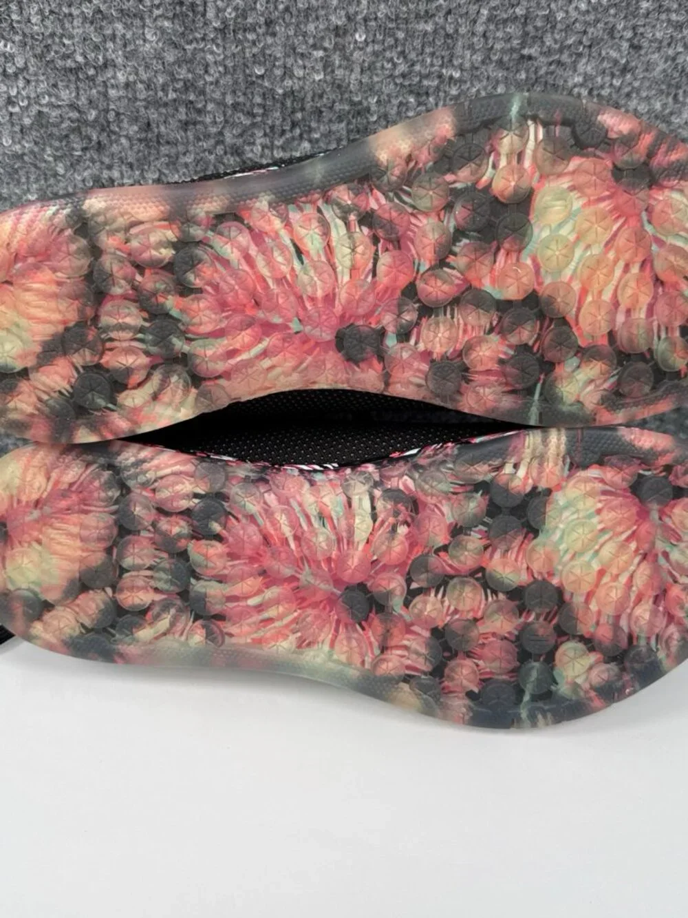 NOBULL Trainer Floral Outsole Sneakers Size M7 W8.5 Black Training Shoes